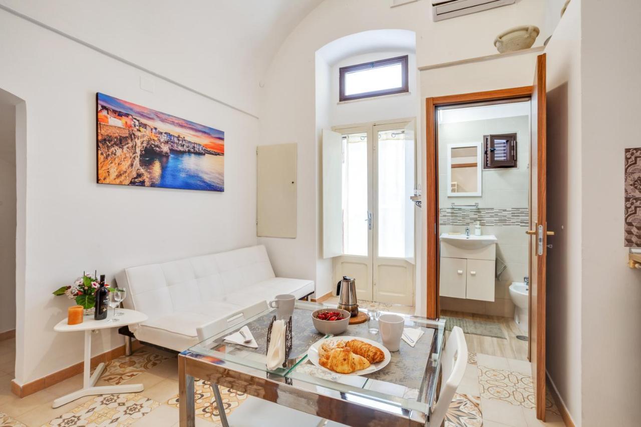 דירות פולינאנו א מארה Tiny House 21 Bright Aparment מראה חיצוני תמונה